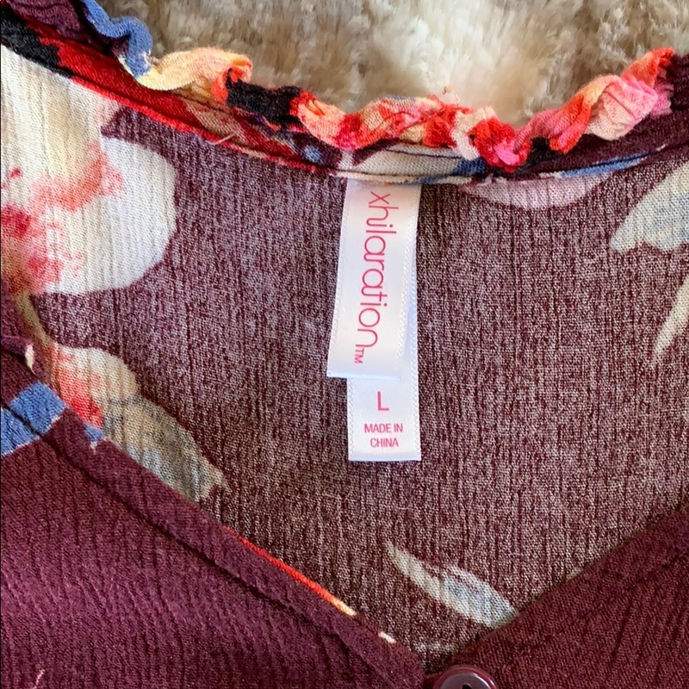 CROP STYLE TOP - Picture 5 of 5